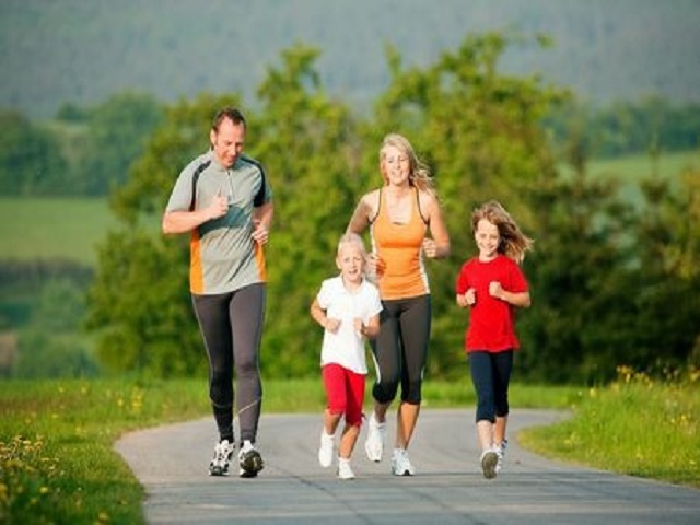 Stay Fit Moms! 5 reasons to be a fit mom